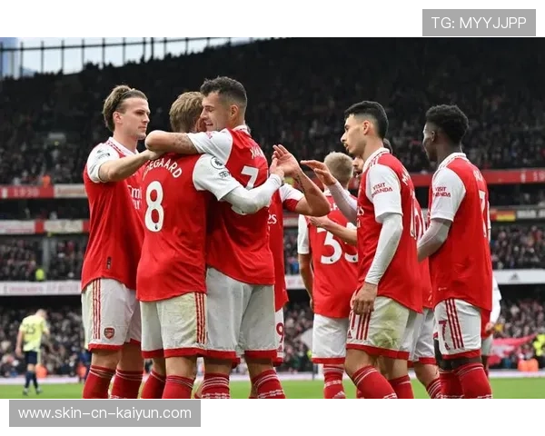 冠军大战：英超领头羊迎来强敌挑战赛前要点解析，9798英超冠军