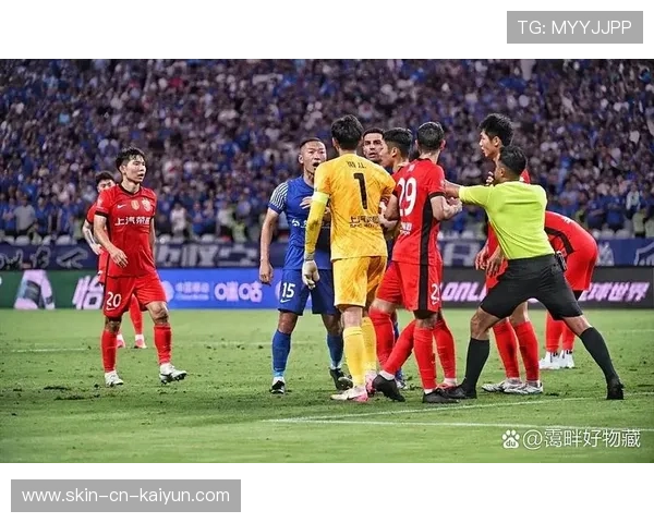 申花锋线乏力成隐患！球迷担忧下赛季